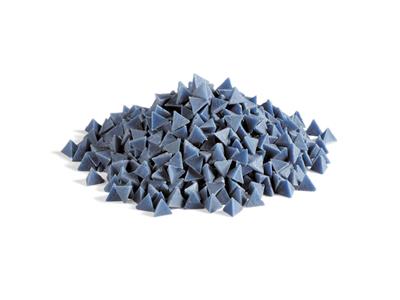Abrasif plastique triangle bleu pour tonneau à polir, Otec PO10, sac de 2 kg