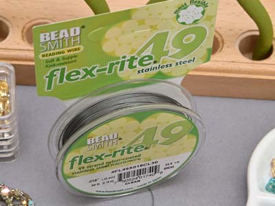 Fil Flexrite 49 brins, 0,45 mm, transparent, 9,14 mètres, Beadsmith - Image Standard - 8