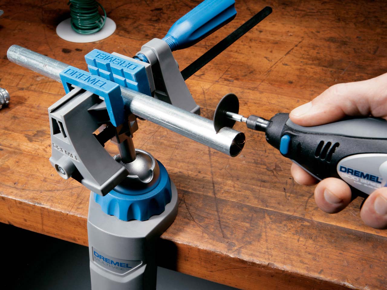 Kit pour fixer et tenir 3 en 1, Réf. 2500 Dremel, 2500JA, Multi-Vise