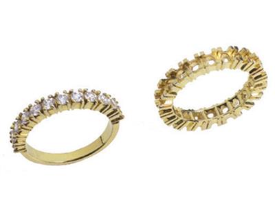 Alliance serti griffes, Or jaune 18k. Réf. 540 - Image Standard - 3