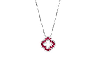 Collier motif Trèfle ajouré 15 mm, diamants 0,21ct et rubis 0,69ct, 40-42,5-45 cm, Or gris 18k