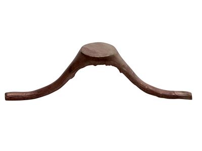 Chevalière massive estampée à plat 13 x 11 mm, Or jaune 18k. Réf. 24 - Image Standard - 2