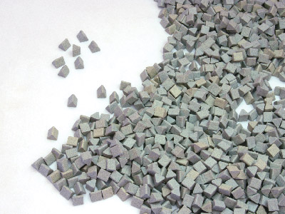 Abrasif ceramique triangle gris, sac de 1 kg - Image Standard - 2