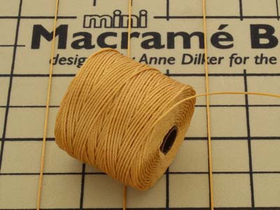Cordon marigold 0,50 mm,Tex 210 S-Lon Beadsmith, bobine de 70 mètres - Image Standard - 4