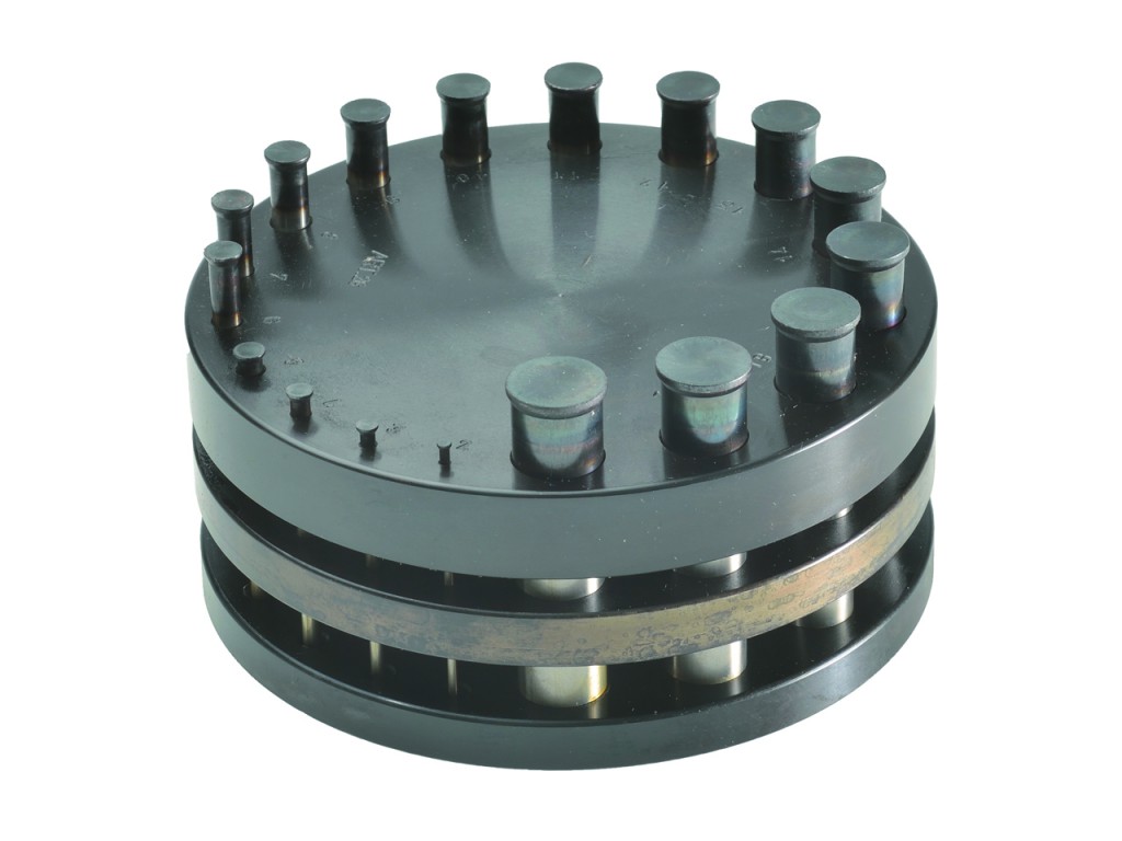 Jeu de découpoirs cylindriques